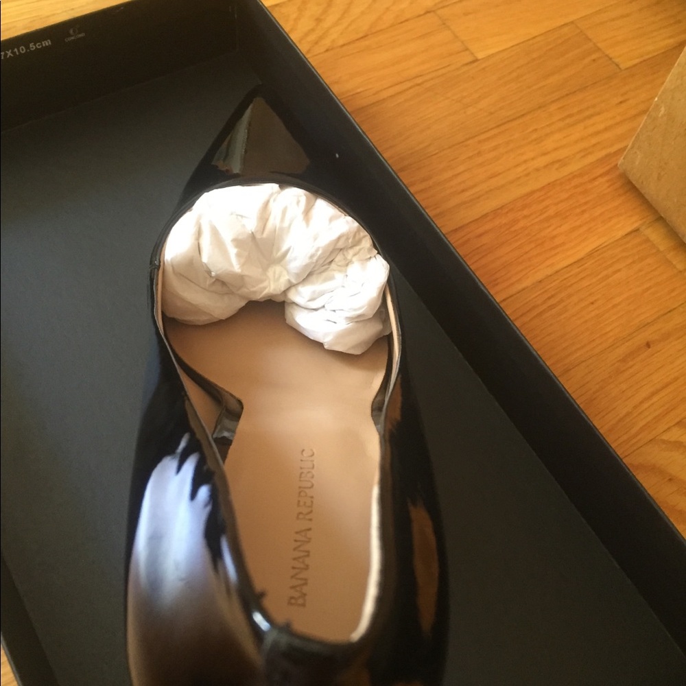 Banana republic black pointy blo patent leather - Picture 4 of 6